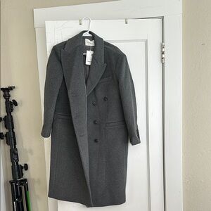Gray Trench Coat for Stylish Outerwear